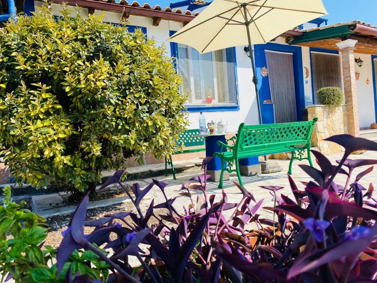 Villa Facen Gardeládes Extérieur photo